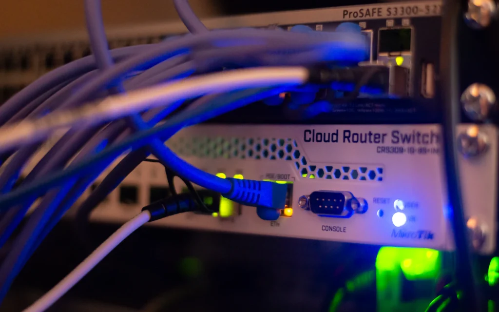 Network cables and servers, the hardware behind our Hostinger review