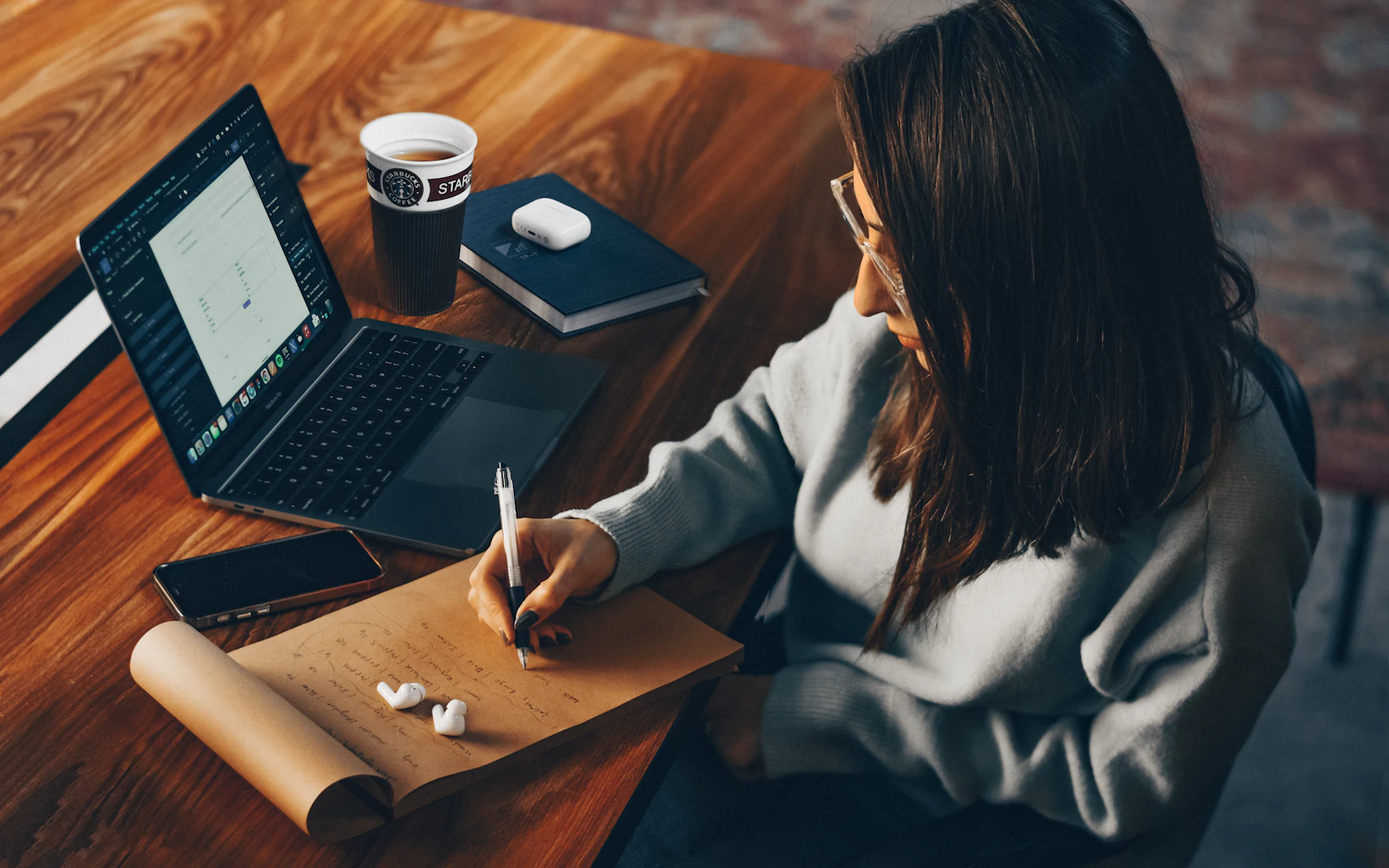 Prospect filling in details on a consultant landing page