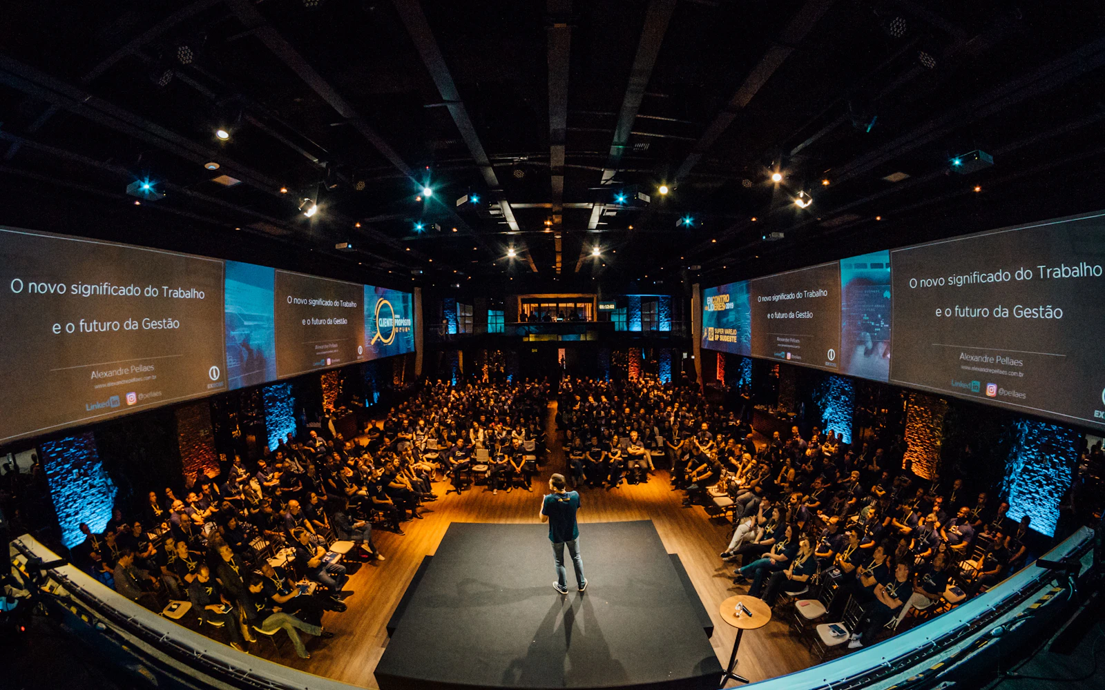 Consultant speaking to an audience at a professional conference